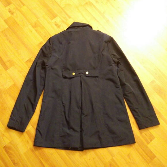 Jacket - Picture 2 of 3